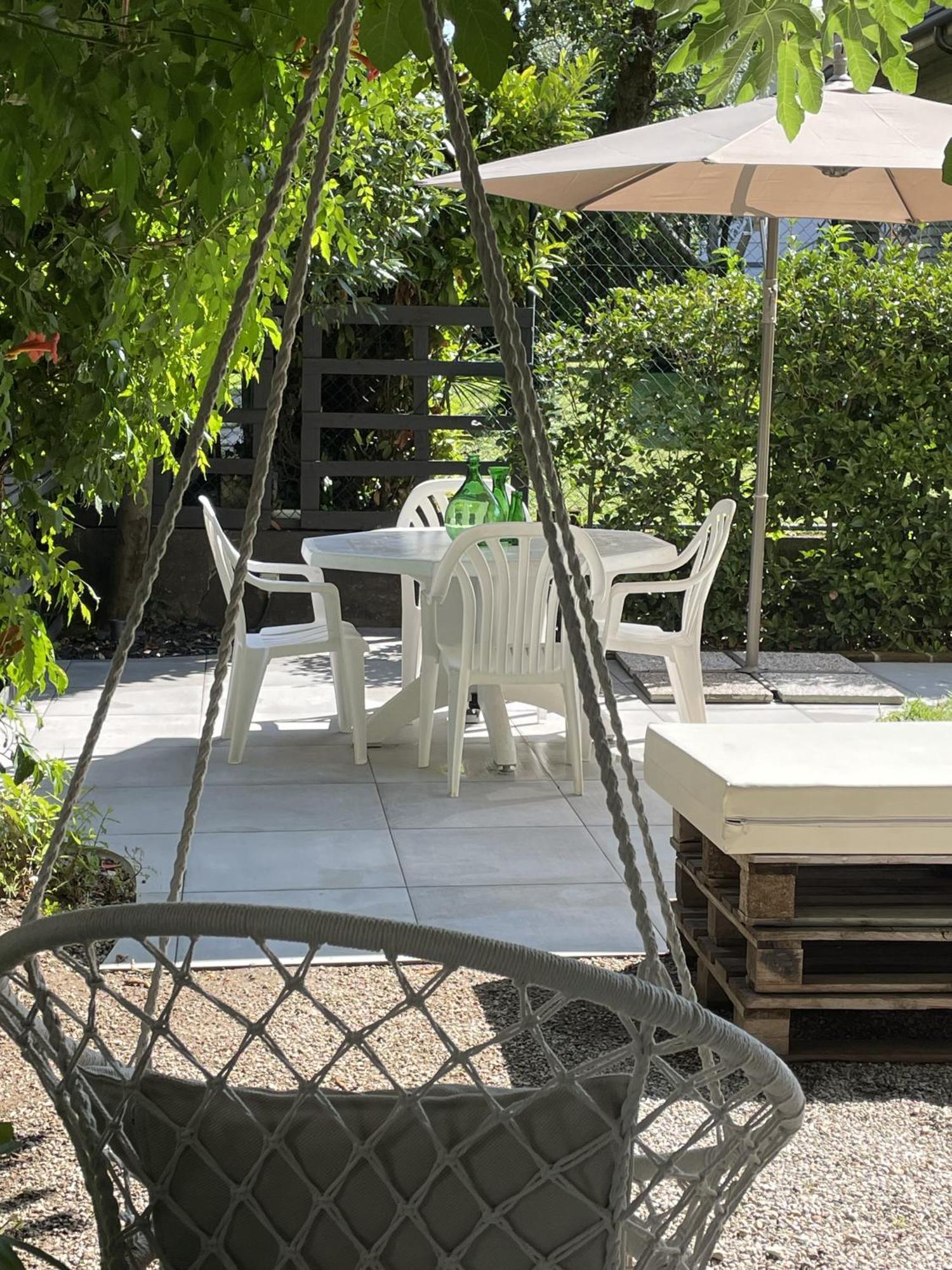 Casa Sivori Sul Lago Di Garda Con Ampio Giardino เดเซนซาโนเดลการ์ดา ภายนอก รูปภาพ